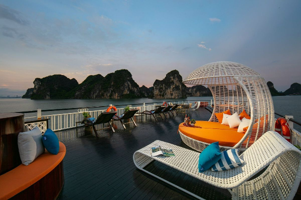One Day Halong bay tour with La Regina Day Cruise - photo 2